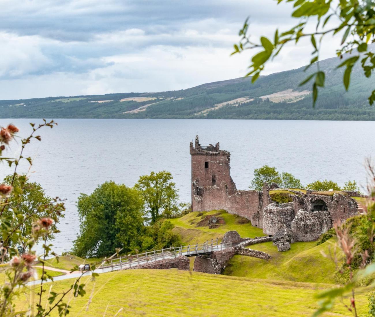 Comfortable, Modern Apartment With Parking. Inverness. Exteriör bild